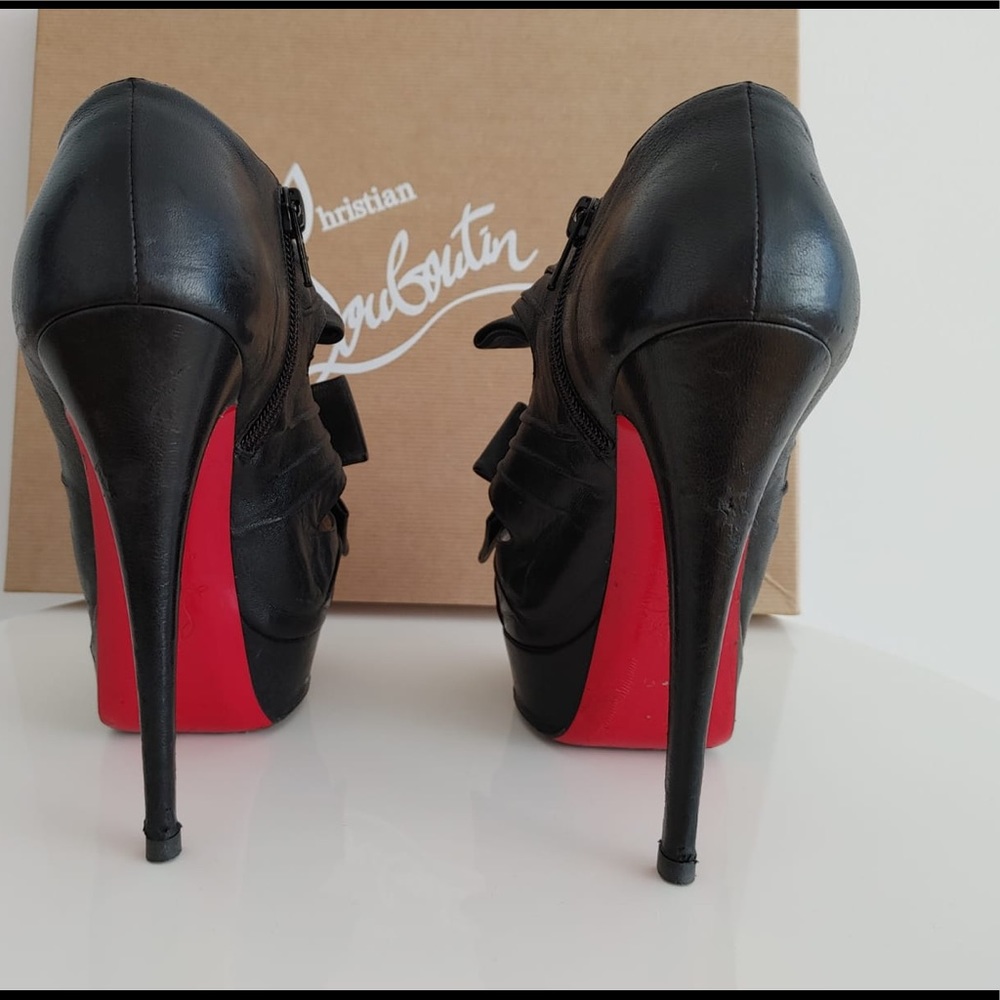 Christian Louboutin Black Leather Bow Ankle Boots - Picture 4 of 7